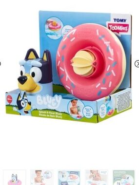 Bluey Pink Donut Splash & Float Bath Toy